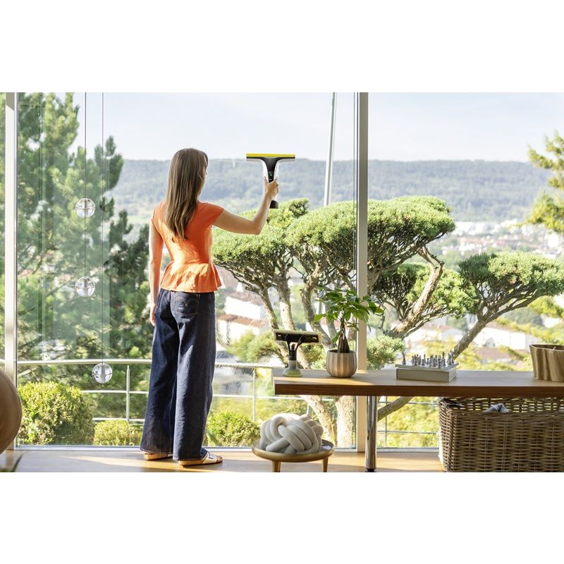 УРЕД ЗА ПОЧИСТВАНЕ НА ПРОЗОРЦИ KARCHER WV 8 Signature Line